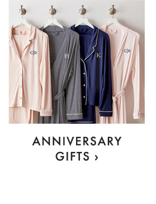 ANNIVERSARY GIFTS ›