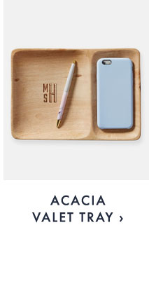 ACACIA VALET TRAY ›