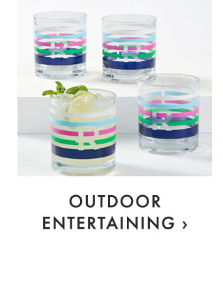 OUTDOOR ENTERTAINING ›