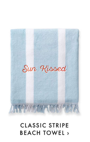 CLASSIC STRIPE BEACH TOWEL ›