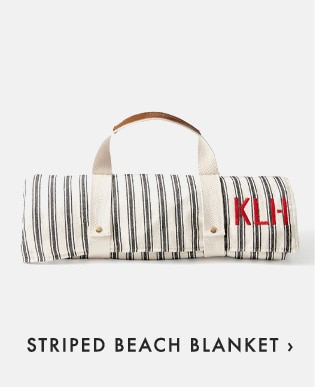 STRIPED BEACH BLANKET ›