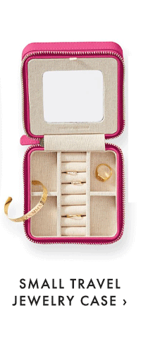 SMALL TRAVEL JEWELRY CASE ›
