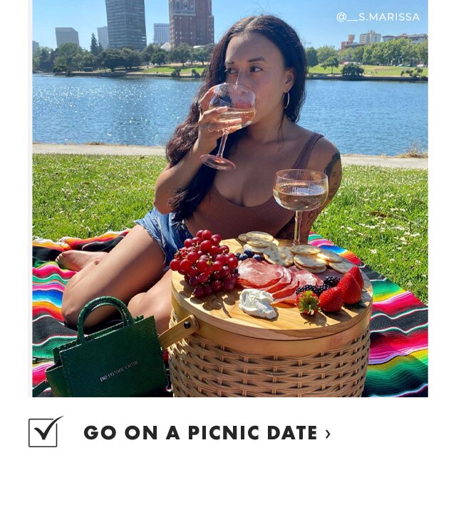 GO ON A PICNIC DATE ›