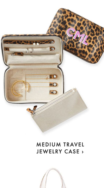 MEDIUM TRAVEL JEWELRY CASE ›