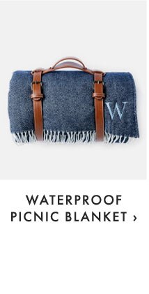 WATERPROOF PICNIC BLANKET ›
