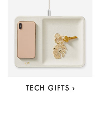 TECH GIFTS ›