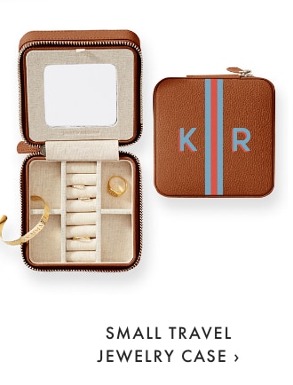 SMALL TRAVEL JEWELRY CASE ›