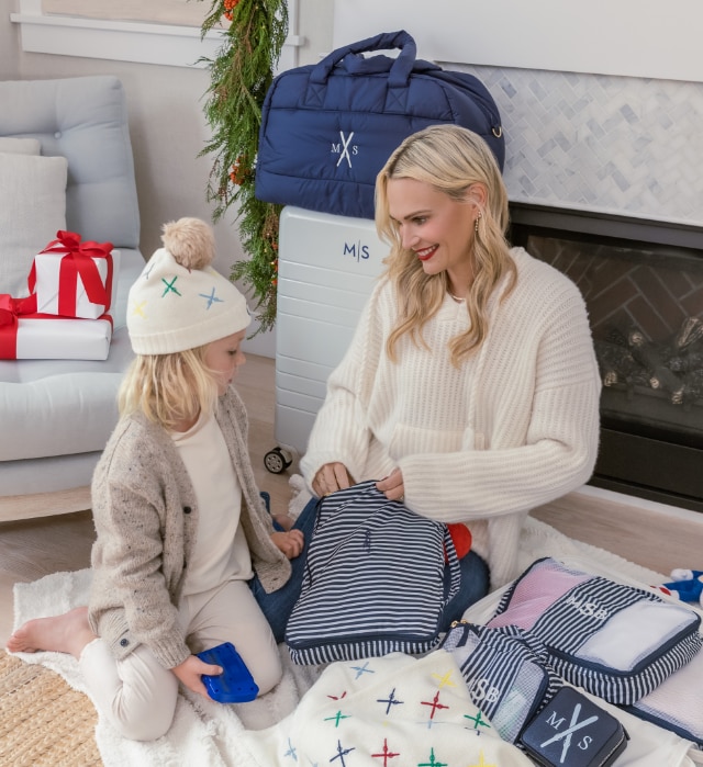 molly sims - HOLIDAY GIFT GUIDE - SHOP NOW