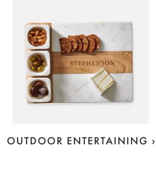 OUTDOOR ENTERTAINING ›