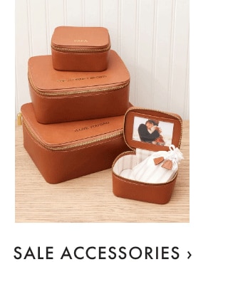 SALE ACCESSORIES ›