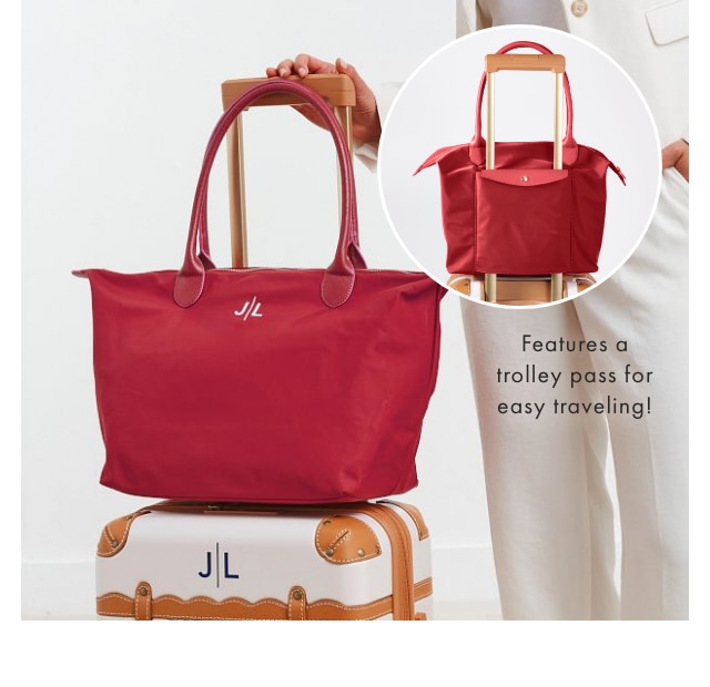 Features a trolley pass for easy traveling!